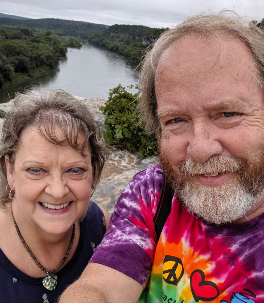 Theresa And Keith City Rock Bluff Calico Rock 08 24 19